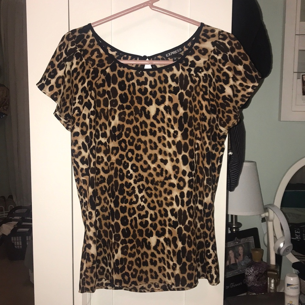 Short sleeve blouse